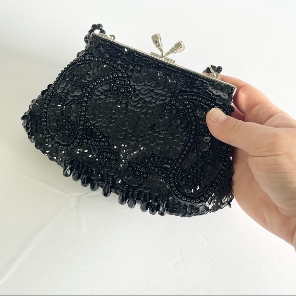 Kate Landry Black Sequin Evening Wristlet Hand Bag - Picture 6 of 15